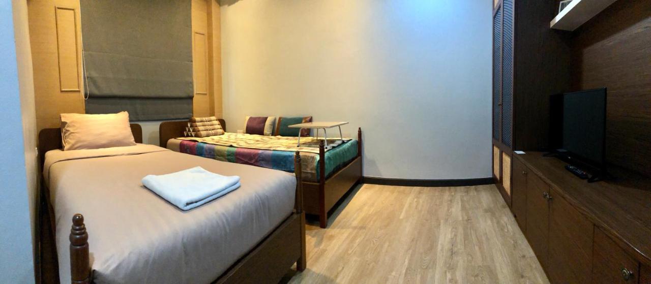 Pamahouse Boutique Hostel Bangkok Exterior foto